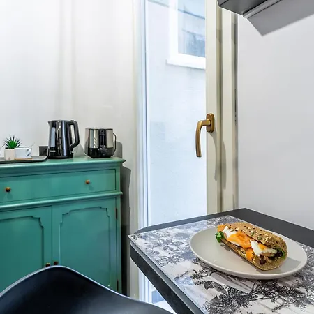 Apartment Iflat New Cozy Campo De' Fiori Flat